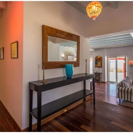 Agios Sostis Mykonos * Panormos (Mykonos)